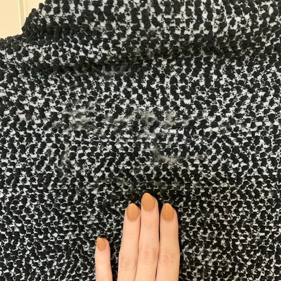 Calvin Klein Pullover - Picture 7 of 8